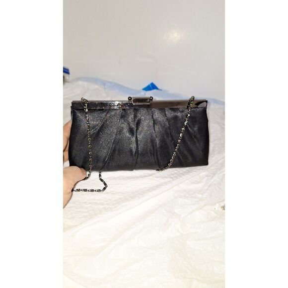 A Jessica McClintock Women's Evening Bag Black Satin Chain Handle Elegant - Picture 4 of 11